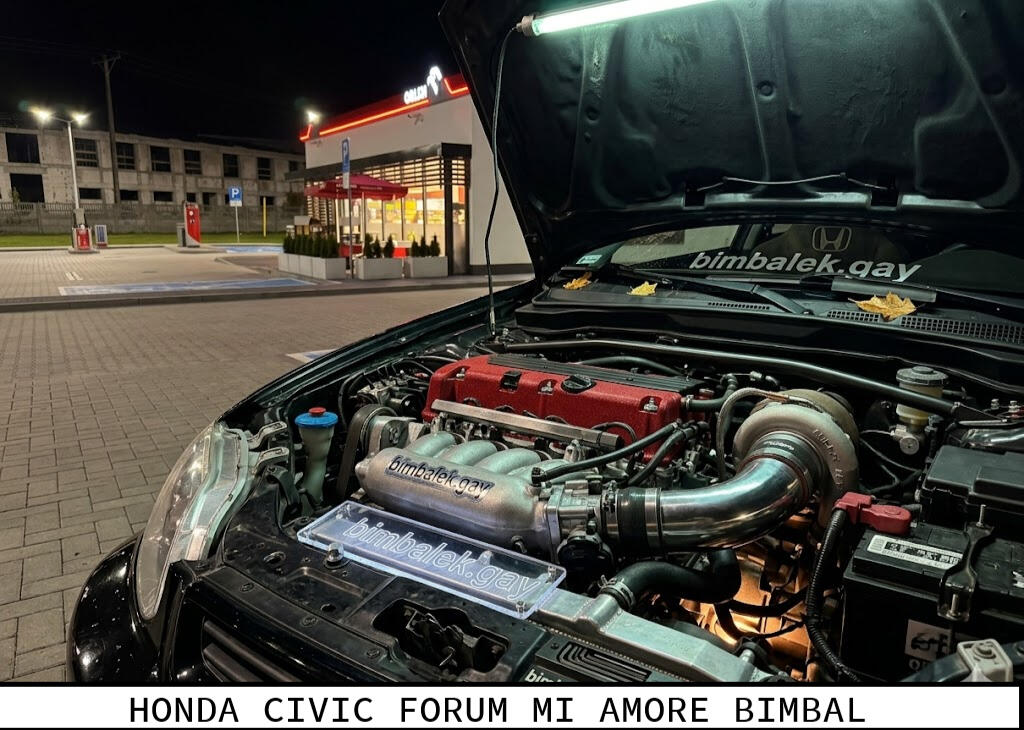 „… no Honda leży w rowie”